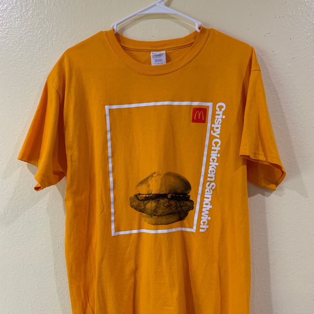 McDonald’s Crispy Chicken Shirt L